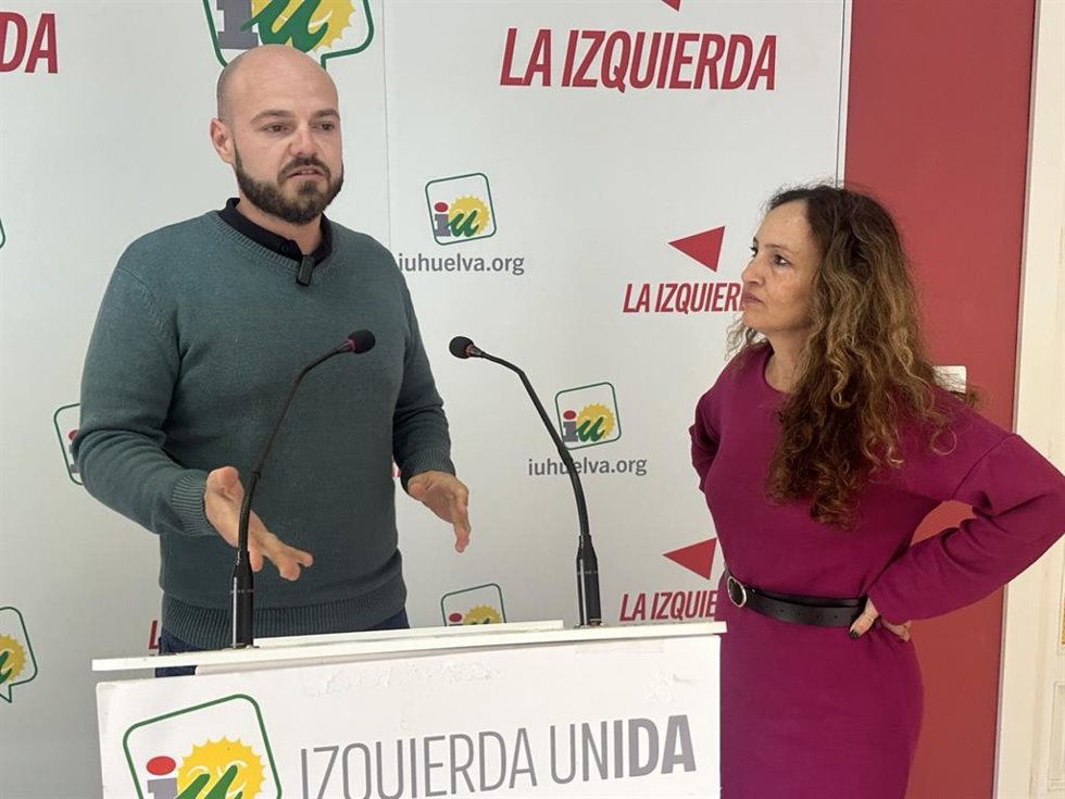 El responsable de Acción Social de IU Huelva, Víctor M. Ruiz.