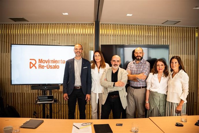 Presentación del Movimiento Re-Úsalo