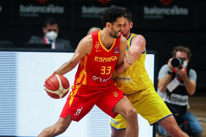 Archivo - Javier Beiran of Spain in action during the FIBA ??EuroBasket 2022 Qualifiers, group A, played between Spain and Romania at Fuente de Sant Luis pavilion on November 30, 2020 in Valencia, Spain.