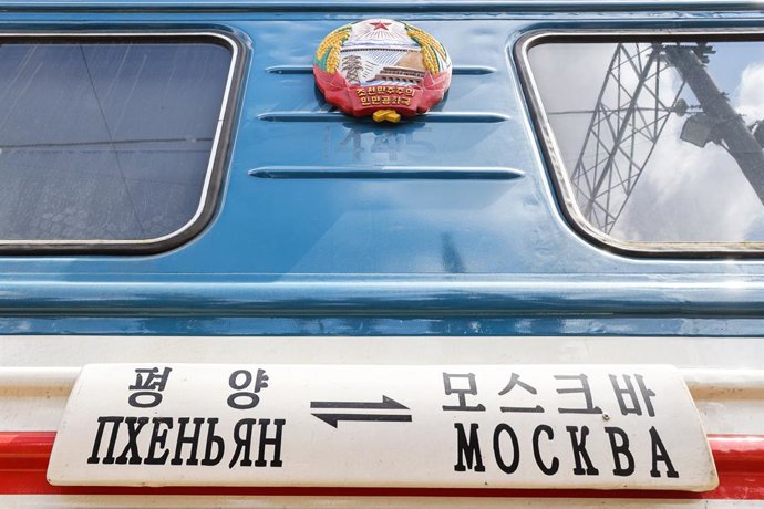 Imagem de arquivo de um trem cobrindo a distância entre Moscou e Pyongyang.
