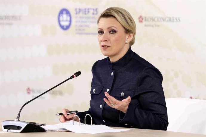 19 de junho de 2025, São Petersburgo, Rússia: Maria Zakharova, diretora do Departamento de Informação e Imprensa do Ministério das Relações Exteriores da Federação Russa, vista durante o XXVIII Fórum Econômico Internacional de São Petersburgo no Convento 