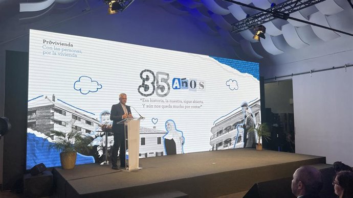 El secretario de Estado de Vivienda y Agenda Urbana, David Lucas, durante el acto  del 35 aniversario de Provivienda.