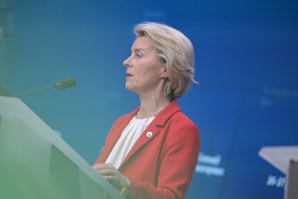 La presidenta de la Comisión Europea, Ursula von der Leyen, en la cumbre de líderes de la UE celebrada este jueves en Bruselas.