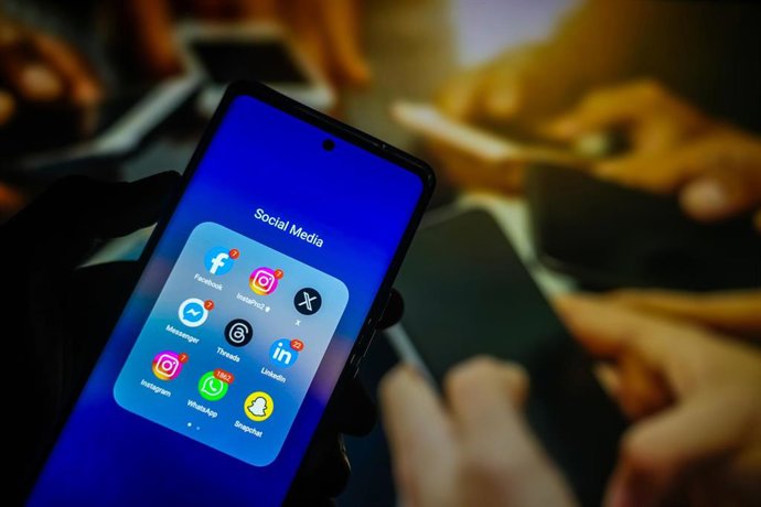 Vista de la pantalla de un teléfono móvil 