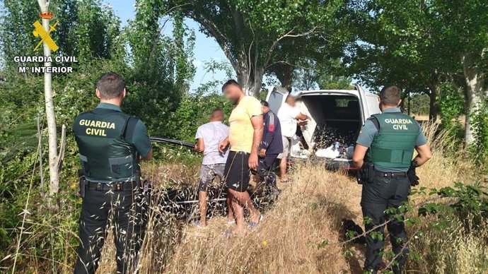 Imagen facilitada por la Guardia Civil de Salamanca sobre las detenciones por robo de cobre