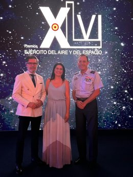 La delegada de Economía, Hacienda, Fondos Europeos y de Industria, Energía y Minas de la Junta de Andalucía en Huelva, Lucía Núñez, en la entrega de los 46 Premios Ejército del Aire y del Espacio.