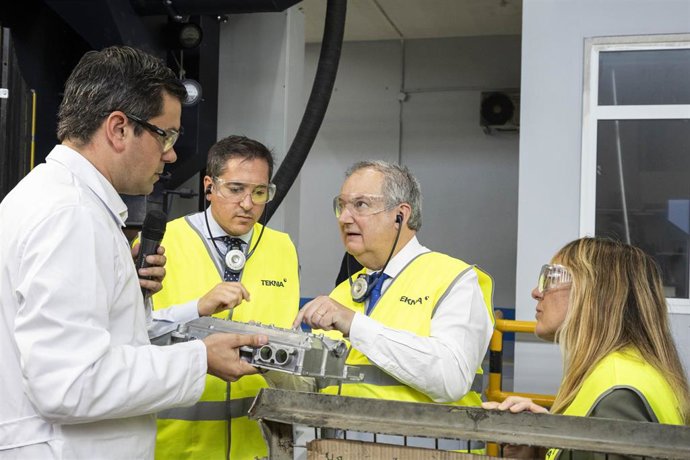 Jordi Hereu visita Teknia