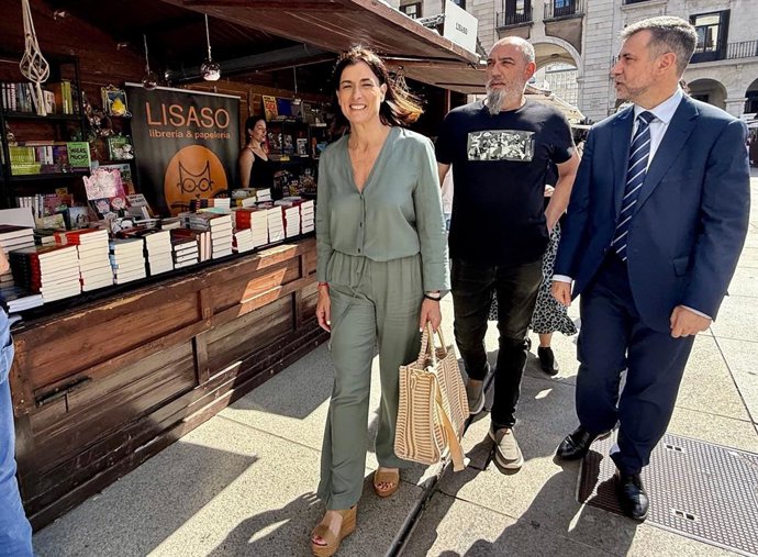 'Felisa' Abre En La Plaza Porticada