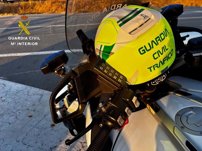 Guardia Civil de Tráfico en Huelva.
