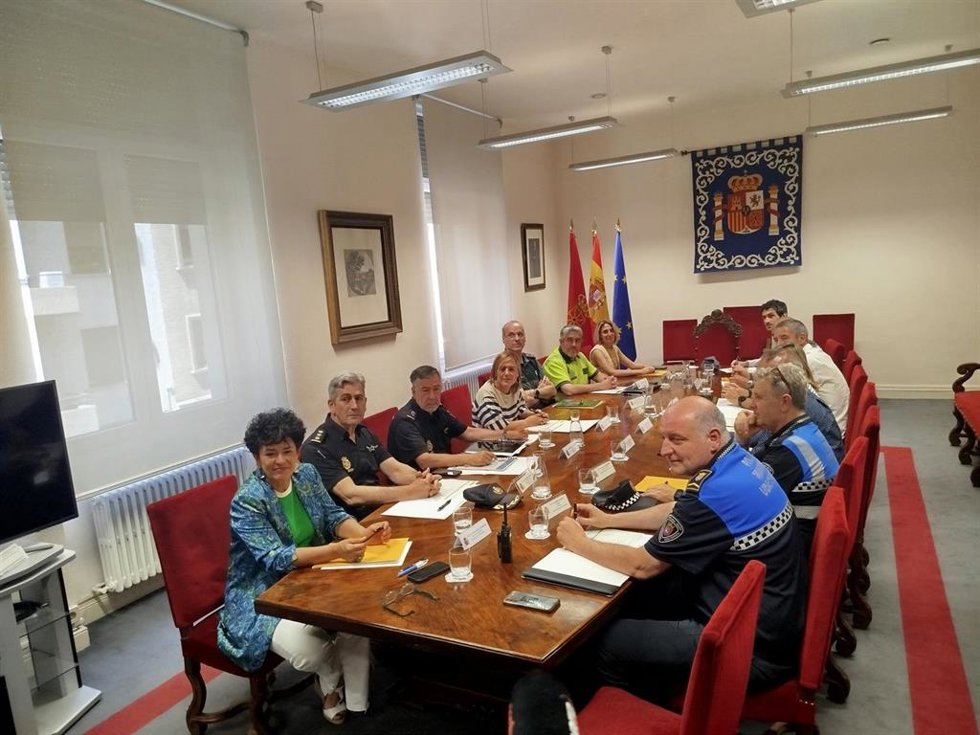 Imagen de la reunión de la Junta de Seguridad sobre el dispositivo de los Sanfermines 2025