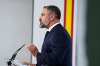 Abascal, a favor de investigar la filtración de datos de políticos, pero añade: "El primer 'hacker' es Sánchez"