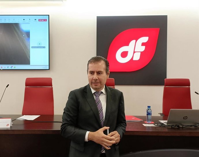 El presidente ejecutivo de Duro Felguera, Eduardo Espinosa, asiste a la reunión ordinaria de la Junta de Accionistas der la compañía.