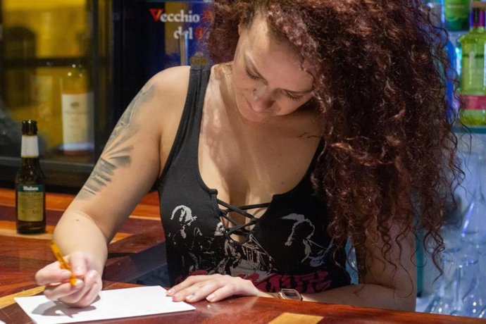 Una participante en el anterior Concurso de Escritura Rápida