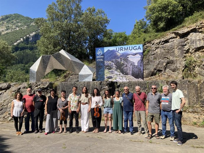 Presentación de la etapa de Urmuga en Bizkaia con la diputada de Euskera, Cultura y Euskera, Leixuri Arrizabalaga