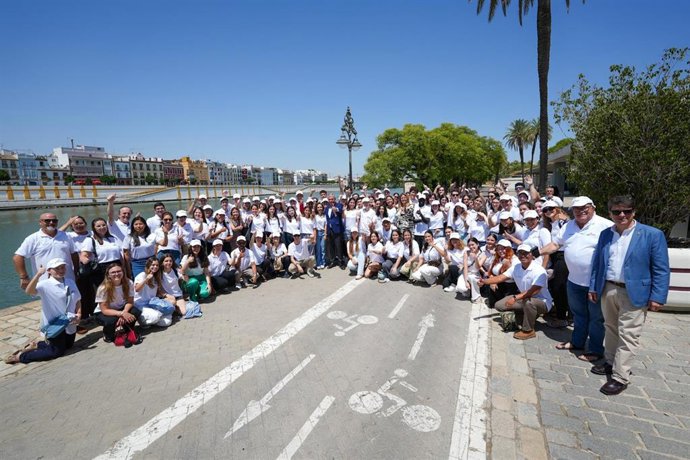 Sanz felicita a los voluntarios del encuentro de la ONU