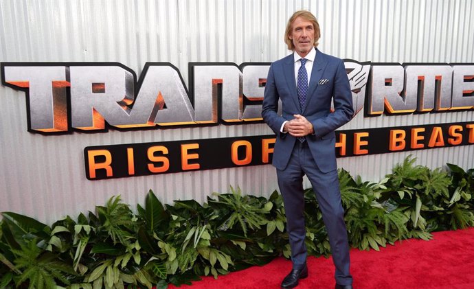 Michael Bay volverá a la saga Transformers