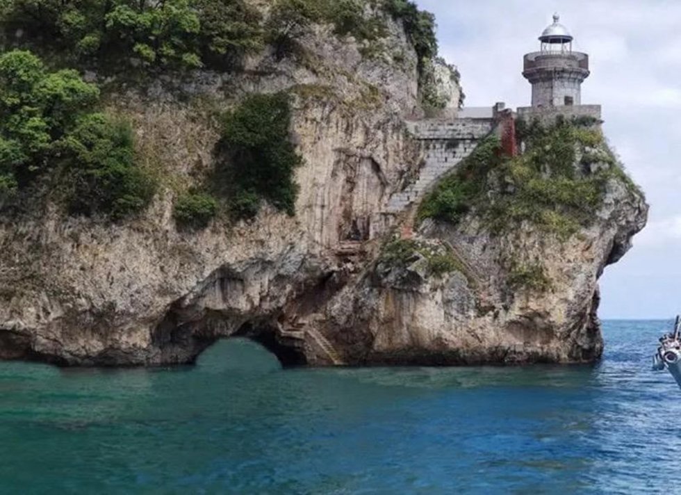 Faro del Caballo