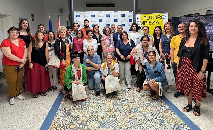 La Universidad de Huelva ha acogido el Programa Intensivo Combinado 'Compromiso Transformador: Universidades como Catalizadoras de la Regeneración de Barrios Vulnerables'.