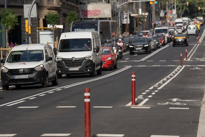 Carril bici en la Via Laietana de Barcelona.