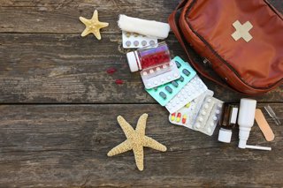 Archivo - Medicamentos en verano.