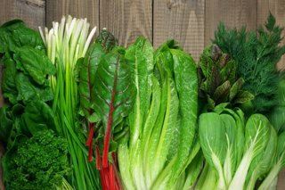 Archivo - Verduras de hoja verde.