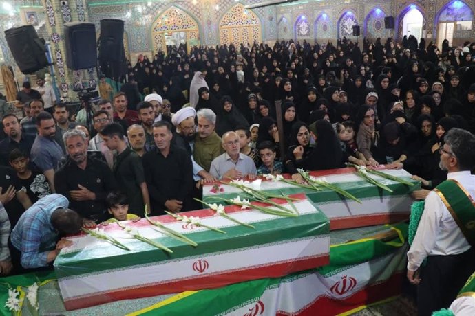Funerales en Irán por las víctimas de la operación militar israelí 