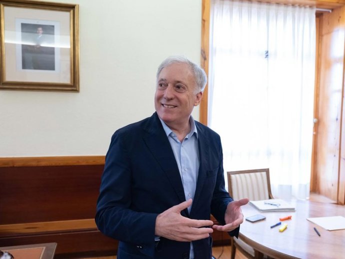 Archivo - El consejero de Fomento, Vivienda, Logística y Cohesión Territorial, Octavio López.