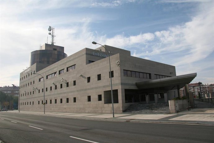 Archivo - Comisaría de la Ertzaintza en Vitoria