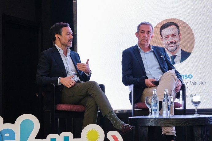 Tenerife comparte su apuesta por un destino "sostenible" y un viajero "más concienciado" ante la industria alemana