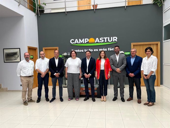Visita a las instalaciones de Campoastur con sede en Otur (Valdés).