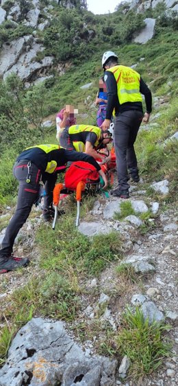 Rescatado un escalador con una lesión de rodilla en Liébana