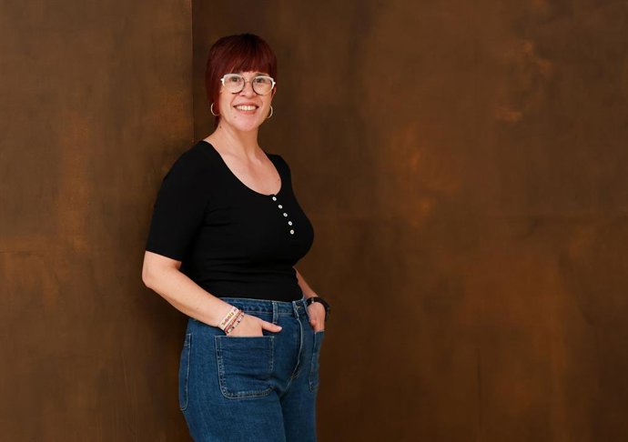 La dirigente de Més Compromís y diputada en el Congreso, Àgueda Micó, concede una entrevista a Europa Press tras la decisión de su formación de que abandone Sumar y pase al Grupo Mixto en la cámara.