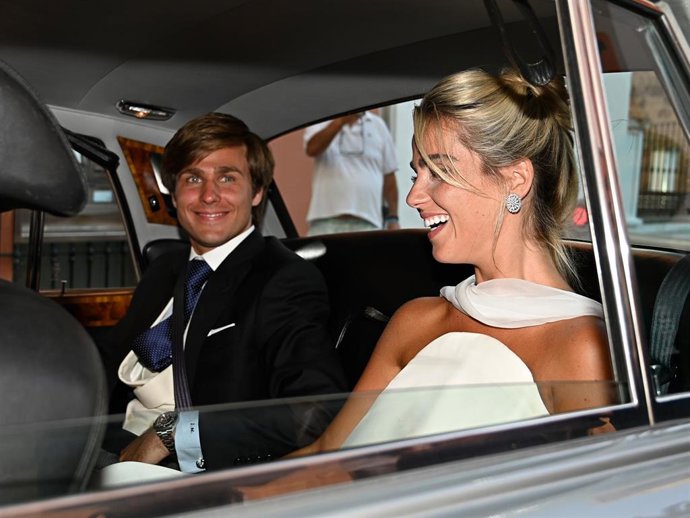 JAVIER MILLET Y PATY SÁNCHEZ-FLORES SE DAN EL 'SÍ, QUIERO' EN JÁVEA.