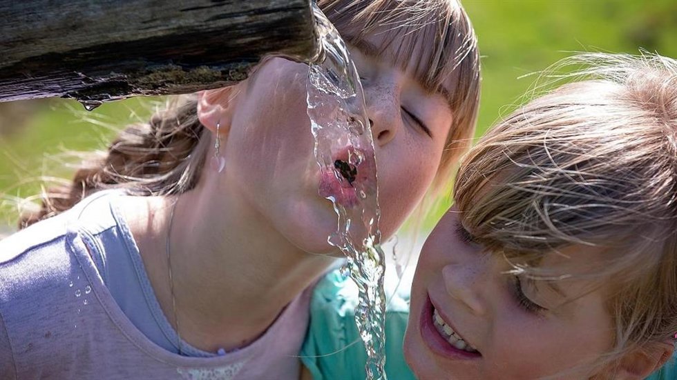 Archivo - La Consejería Salud del Principado de Asturias hace recomendaciones por altas temperaturas.