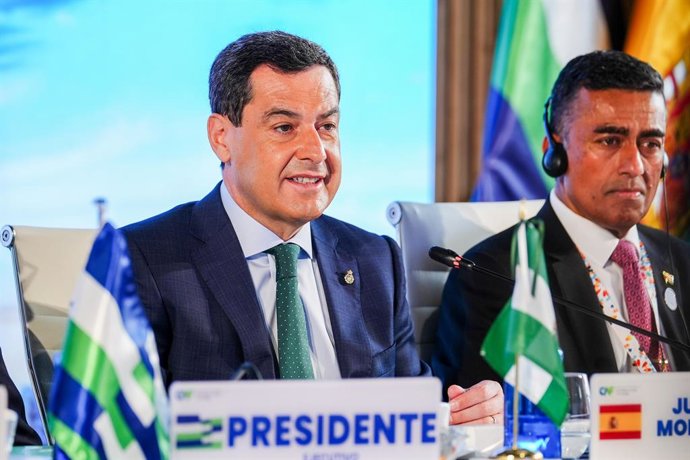 El presidente de la Junta de Andalucía, Juanma Moreno, en la inauguración de la 185ª reunión del Directorio del Banco de Desarrollo de América Latina y el Caribe (CAF).