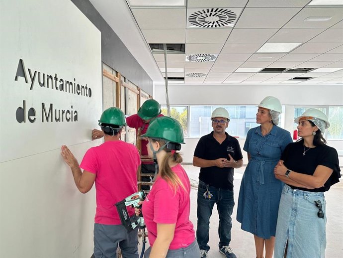 El 'Aulario Peridis' pasará a formar parte de la red de Centros de Formación y Empleo Municipales donde se desarrolla la oferta del Servicio de Empleo