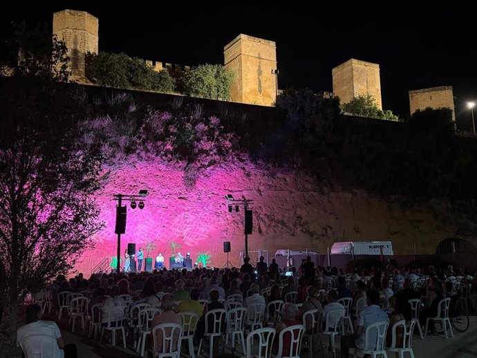 Alcalá abre la temporada de flamenco con el XVIII Festival Manolito de María