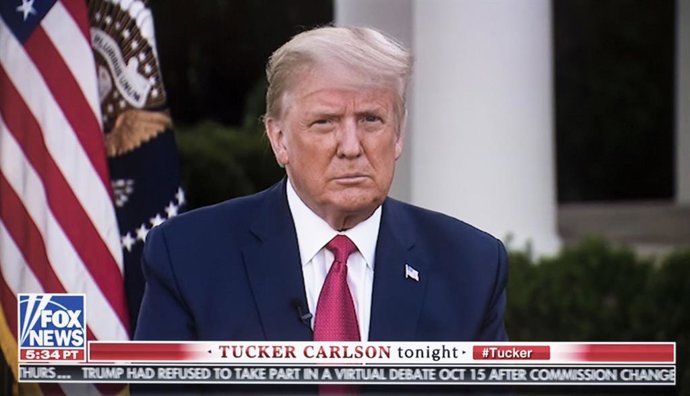 Archivo - 09 de outubro de 2020, Washington, Distrito de Columbia, EUA - Uma captura de tela do programa da Fox News "Tucker Carlson Tonight", durante o qual o presidente DONALD TRUMP foi entrevistado pelo colaborador da Fox News, Dr. Marc Siegel.  Foi a 