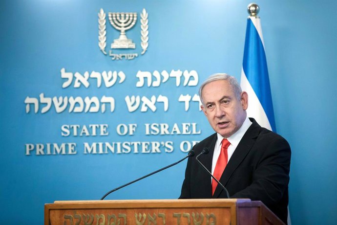 Archivo - JERUSALÉM, 17 de março de 2020 O primeiro-ministro israelense, Benjamin Netanyahu, discursa em uma coletiva de imprensa em Jerusalém, em 16 de março de 2020.  O primeiro-ministro israelense, Benjamin Netanyahu, anunciou na segunda-feira que o se