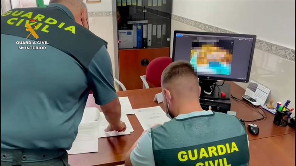 Archivo - Agentes de la Guardia Civil