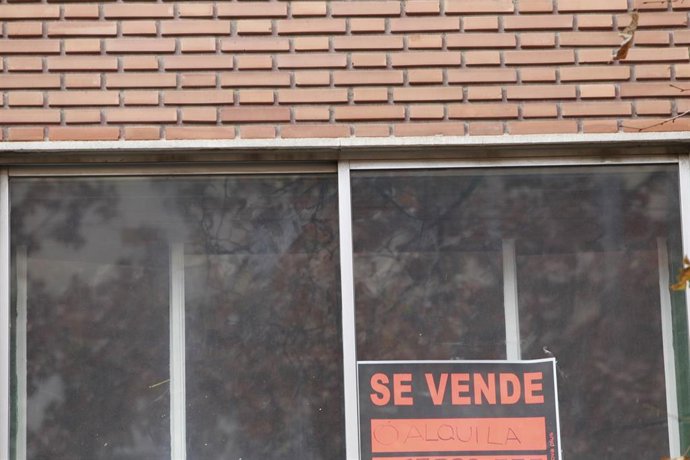 Archivo - Imagen de recurso de una casa en venta en Madrid