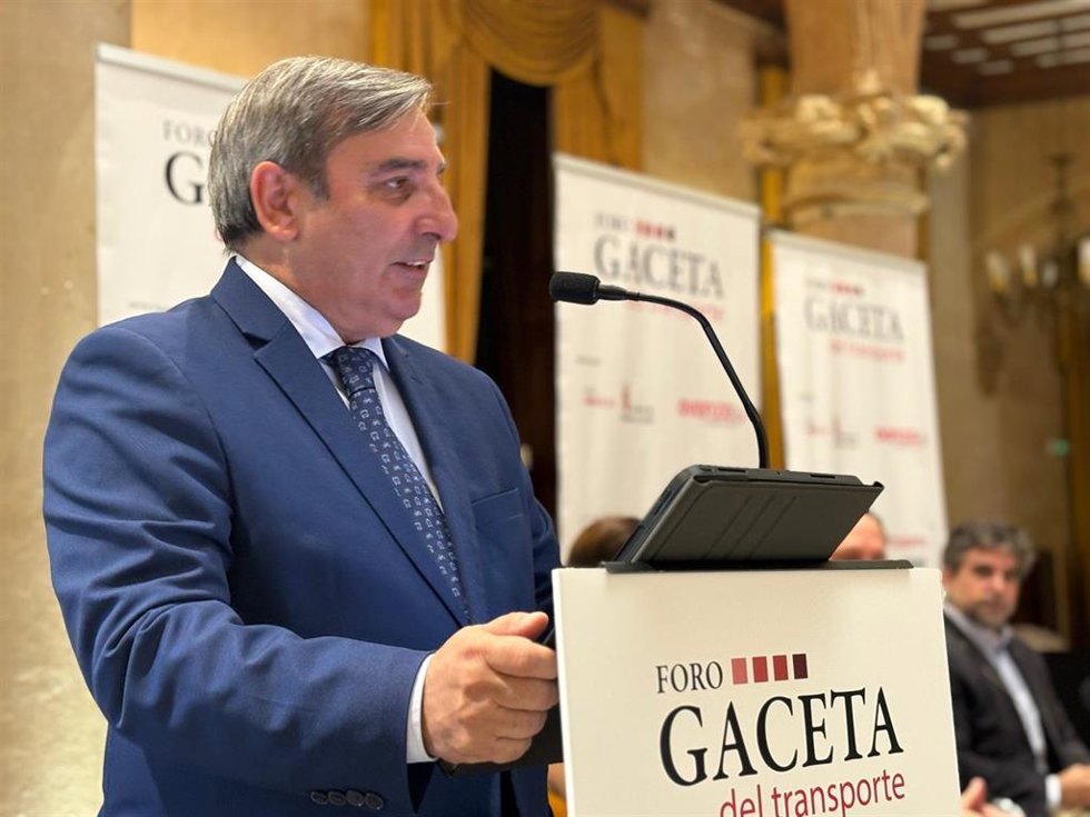El consejero de Movilidad y Transformación Digital, José Luis Sanz Merino, en su intervención en el foro 'La Gaceta del Transporte'.