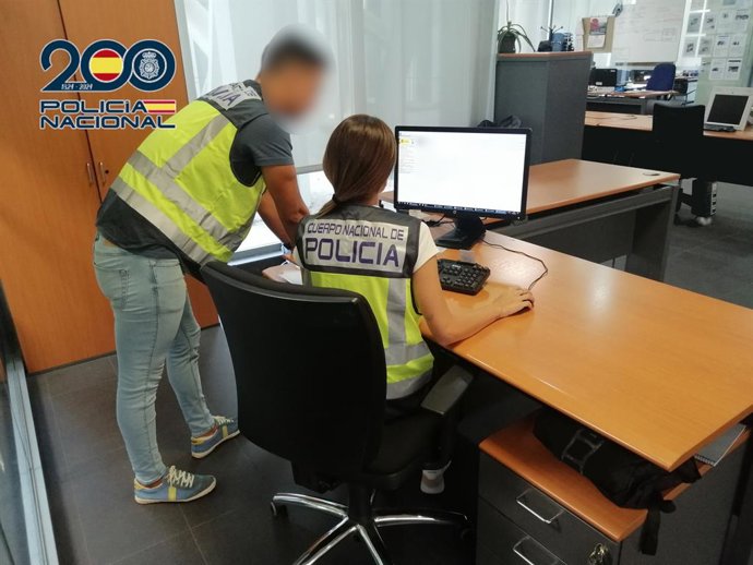 Archivo - Arquivo - Cidadão argelino preso por apresentar certificado de registro criminal falso