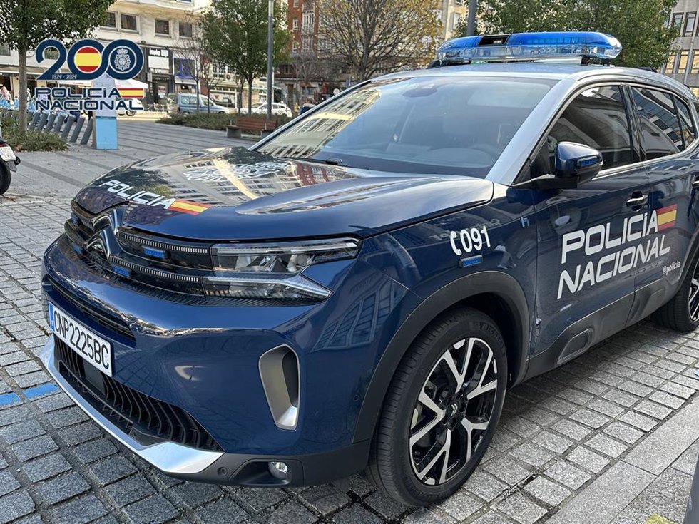 Vehículo de la Policía Nacional
