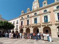 Almería decreta un día de luto por el "vil asesinato" machista de Josefina e insta a denunciar la violencia de género