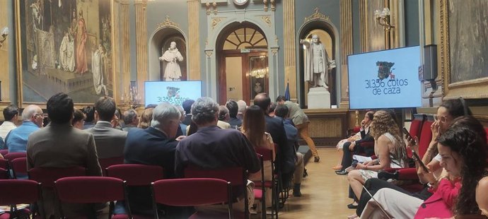 Cazadores esperan las decisiones de CCAA sobre la caza del lobo: "No podemos dejar desaparecer la ganadería extensiva".