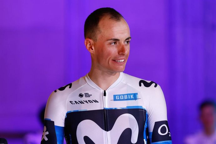 Archivo - El ciclista español Enric Mas (Movistar).