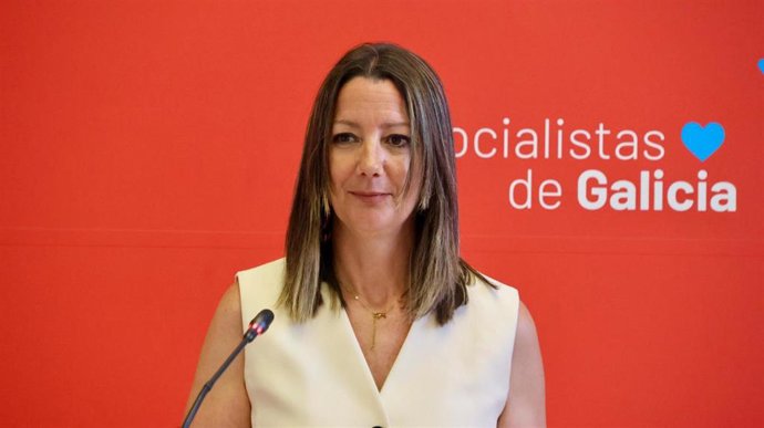 A secretaria de Organización do PSdeG, Lara Méndez, en rolda de prensa.