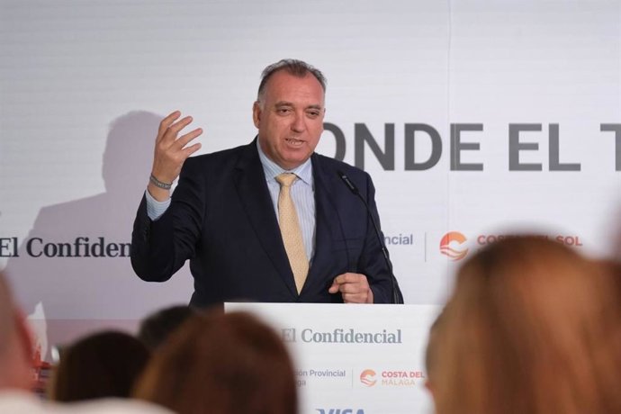 El consejero de Turismo y Andalucía Exterior de la Junta de Andalucía, Arturo Bernal.