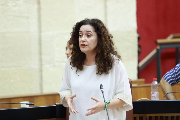 La portavoz del Grupo Por Andalucía, Inma Nieto, durante la sesión de control en el pleno del Parlamento andaluz, la semana pasada